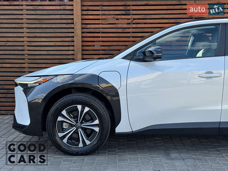 Внедорожник / Кроссовер Toyota bZ4X 2022 в Одессе