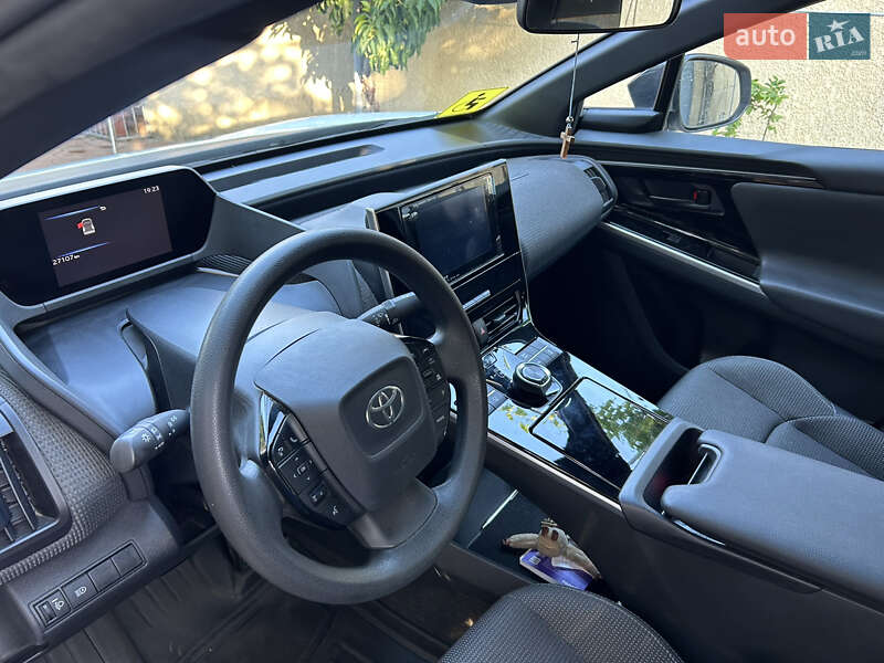 Внедорожник / Кроссовер Toyota bZ4X 2022 в Одессе