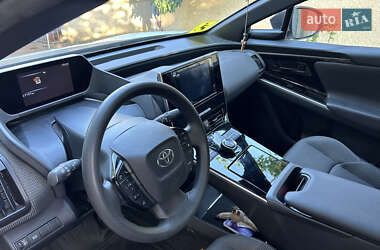 Внедорожник / Кроссовер Toyota bZ4X 2022 в 