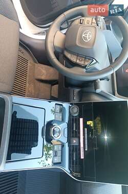 Внедорожник / Кроссовер Toyota bZ4X 2024 в 
