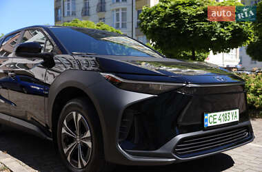 Внедорожник / Кроссовер Toyota bZ4X 2023 в 
