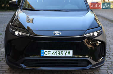 Внедорожник / Кроссовер Toyota bZ4X 2023 в 
