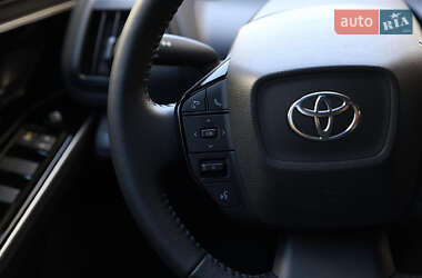 Внедорожник / Кроссовер Toyota bZ4X 2023 в 