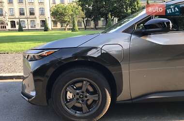 Внедорожник / Кроссовер Toyota bZ4X 2024 в 