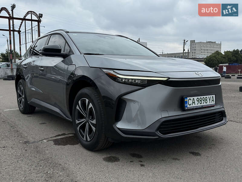 Позашляховик / Кросовер Toyota bZ4X 2023 в Черкасах