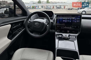 Позашляховик / Кросовер Toyota bZ4X 2023 в 