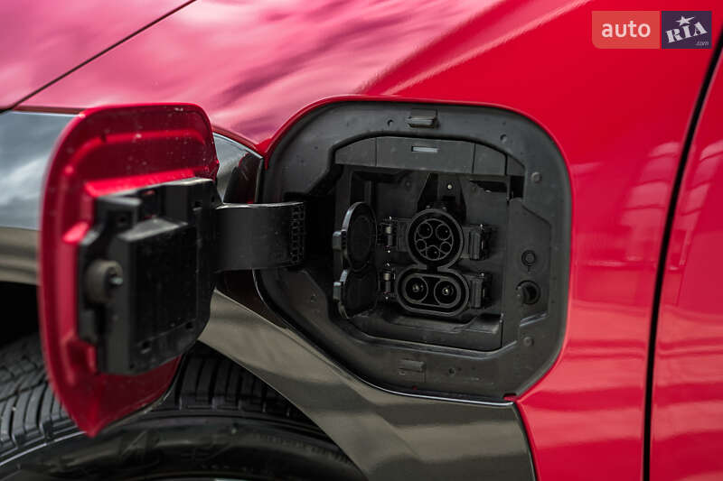 Внедорожник / Кроссовер Toyota bZ4X 2023 в Львове