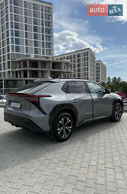 Внедорожник / Кроссовер Toyota bZ4X 2022 в 