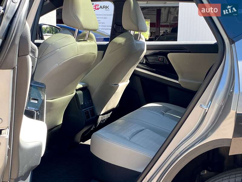 Внедорожник / Кроссовер Toyota bZ4X 2022 в Киеве фото 15 Внедорожник / Кроссовер Toyota bZ4X 2022 в Киеве