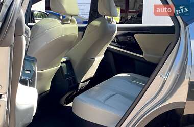 Внедорожник / Кроссовер Toyota bZ4X 2022 в 