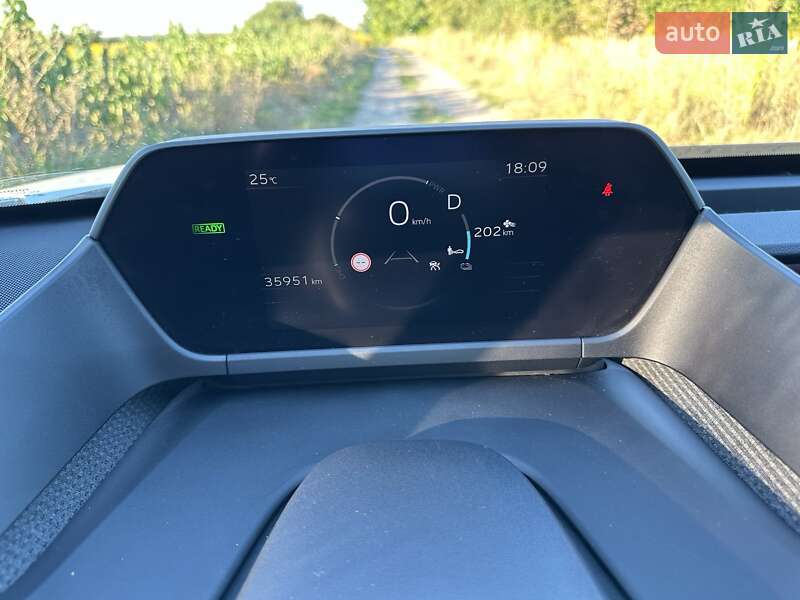 Внедорожник / Кроссовер Toyota bZ4X 2023 в Киеве фото 6 Внедорожник / Кроссовер Toyota bZ4X 2023 в Киеве