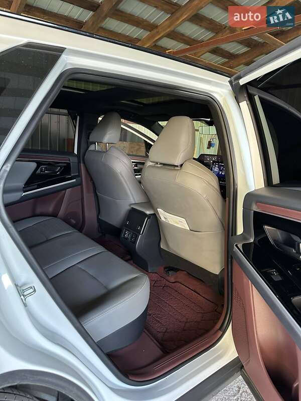 Внедорожник / Кроссовер Toyota bZ4X 2023 в Киеве фото 10 Внедорожник / Кроссовер Toyota bZ4X 2023 в Киеве