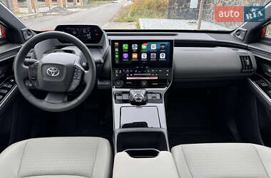 Внедорожник / Кроссовер Toyota bZ4X 2024 в 