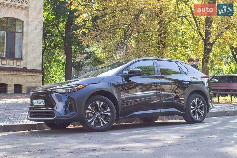 Внедорожник / Кроссовер Toyota bZ4X 2023 в Киеве фото 14 Внедорожник / Кроссовер Toyota bZ4X 2023 в Киеве