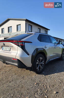 Внедорожник / Кроссовер Toyota bZ4X 2023 в 