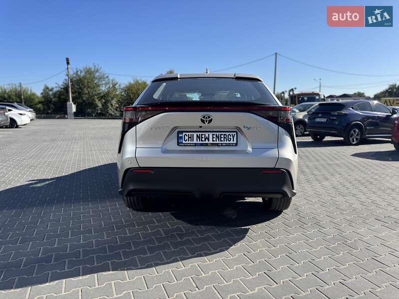 Внедорожник / Кроссовер Toyota bZ4X 2025 в Киеве фото 4 Внедорожник / Кроссовер Toyota bZ4X 2025 в Киеве