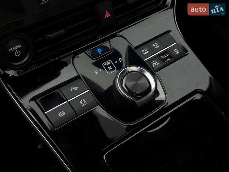 Внедорожник / Кроссовер Toyota bZ4X 2022 в Ровно