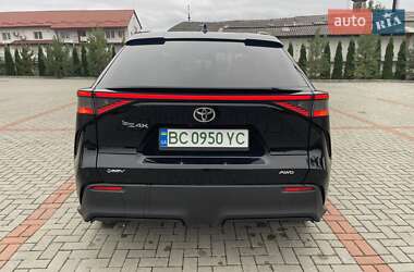 Позашляховик / Кросовер Toyota bZ4X 2024 в 