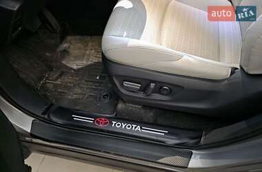 Внедорожник / Кроссовер Toyota bZ4X 2023 в 