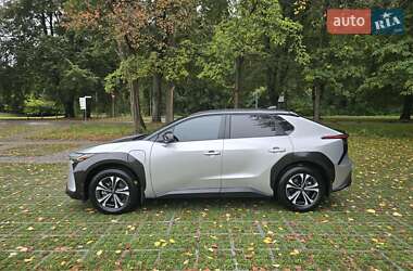 Позашляховик / Кросовер Toyota bZ4X 2022 в Києві