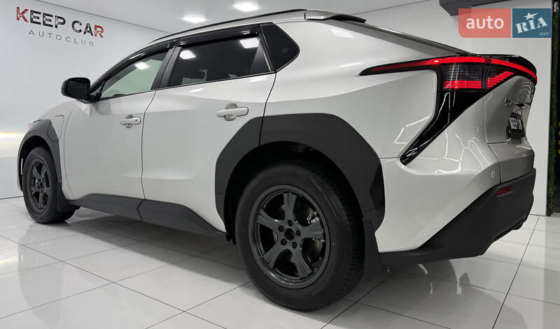 Внедорожник / Кроссовер Toyota bZ4X 2023 в Одессе фото 19 Внедорожник / Кроссовер Toyota bZ4X 2023 в Одессе