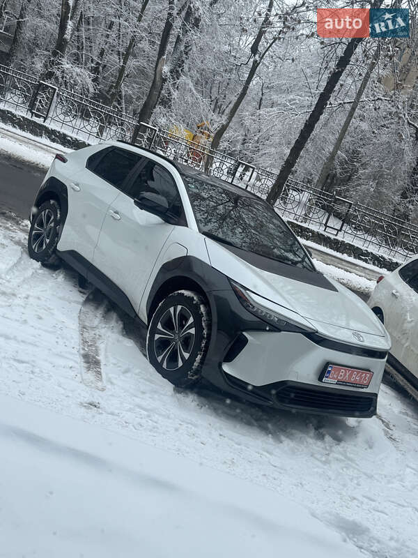 Toyota bZ4X 2022 Toyota bZ4X 2022