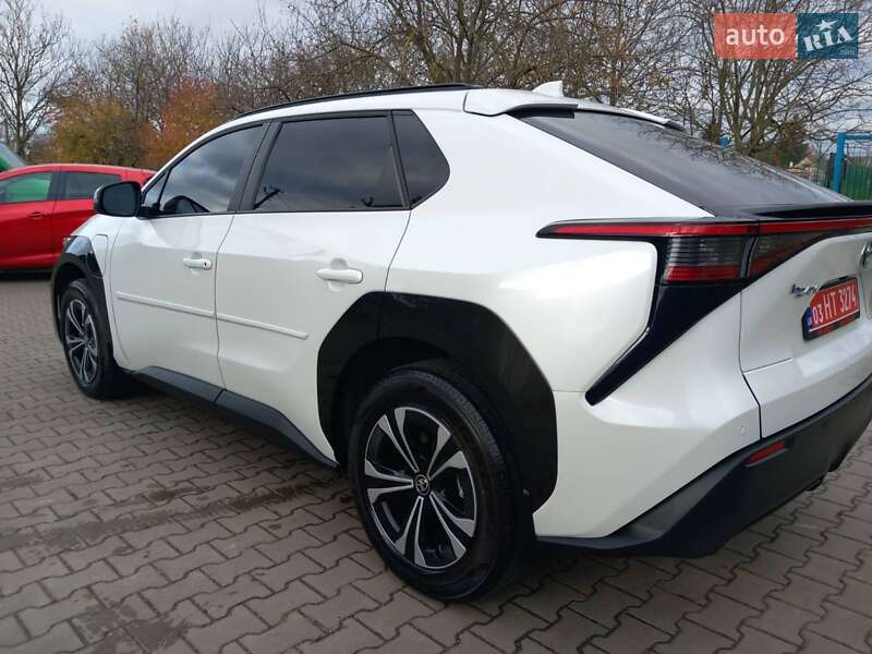 Внедорожник / Кроссовер Toyota bZ4X 2023 в Луцке фото 7 Внедорожник / Кроссовер Toyota bZ4X 2023 в Луцке