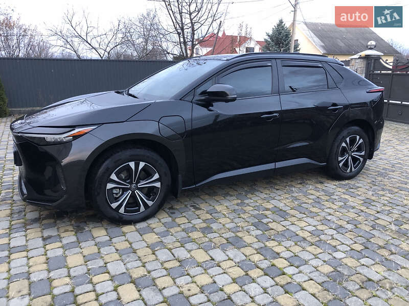 Позашляховик / Кросовер Toyota bZ4X 2022 в Косові фото 7 Позашляховик / Кросовер Toyota bZ4X 2022 в Косові