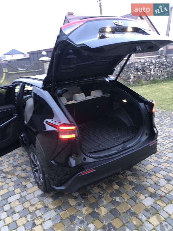 Позашляховик / Кросовер Toyota bZ4X 2022 в Косові фото 16 Позашляховик / Кросовер Toyota bZ4X 2022 в Косові