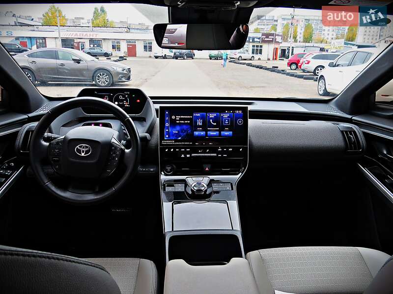 Позашляховик / Кросовер Toyota bZ4X 2023 в Черкасах