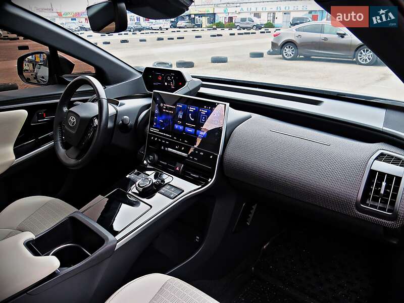 Позашляховик / Кросовер Toyota bZ4X 2023 в Черкасах