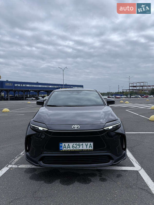 Позашляховик / Кросовер Toyota bZ4X 2022 в Києві фото 3 Позашляховик / Кросовер Toyota bZ4X 2022 в Києві