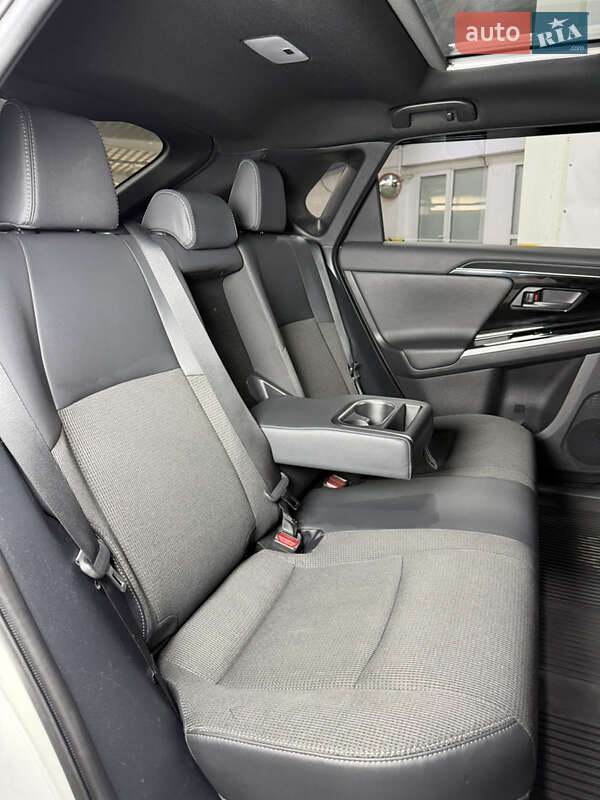 Внедорожник / Кроссовер Toyota bZ4X 2023 в Одессе