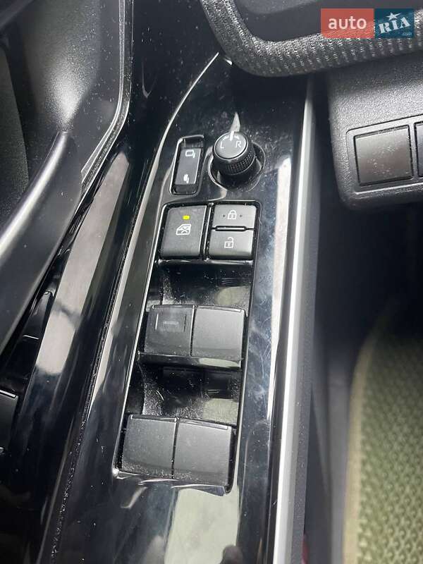 Внедорожник / Кроссовер Toyota bZ4X 2023 в Киеве фото 7 Внедорожник / Кроссовер Toyota bZ4X 2023 в Киеве