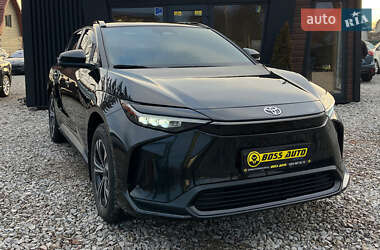 Позашляховик / Кросовер Toyota bZ4X 2022 в Коломиї