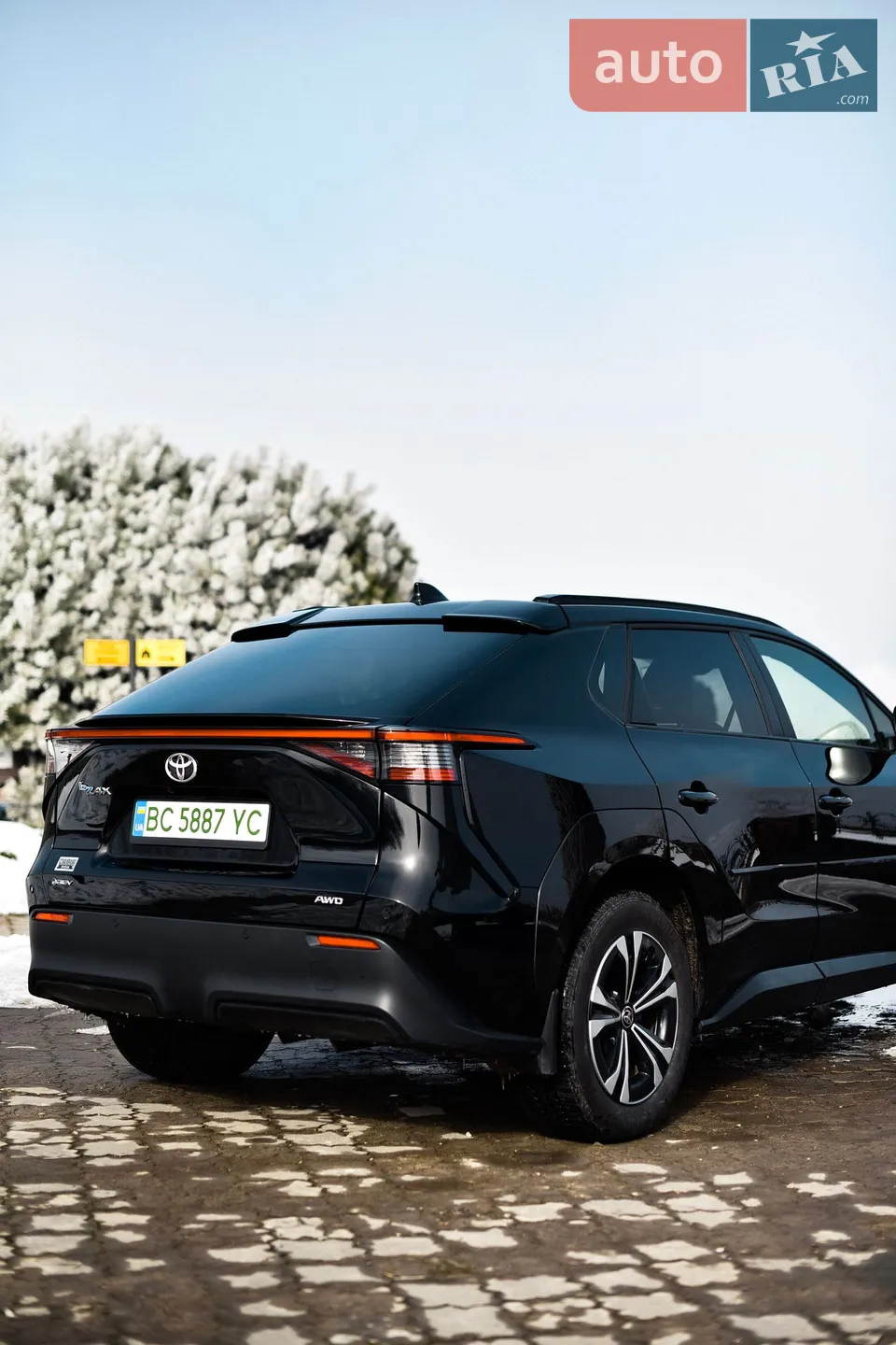 2023 Toyota bZ4X - мініатюра 8