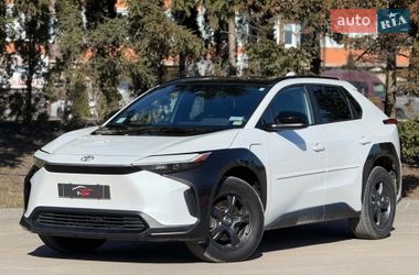 Внедорожник / Кроссовер Toyota bZ4X 2024 в Тернополе