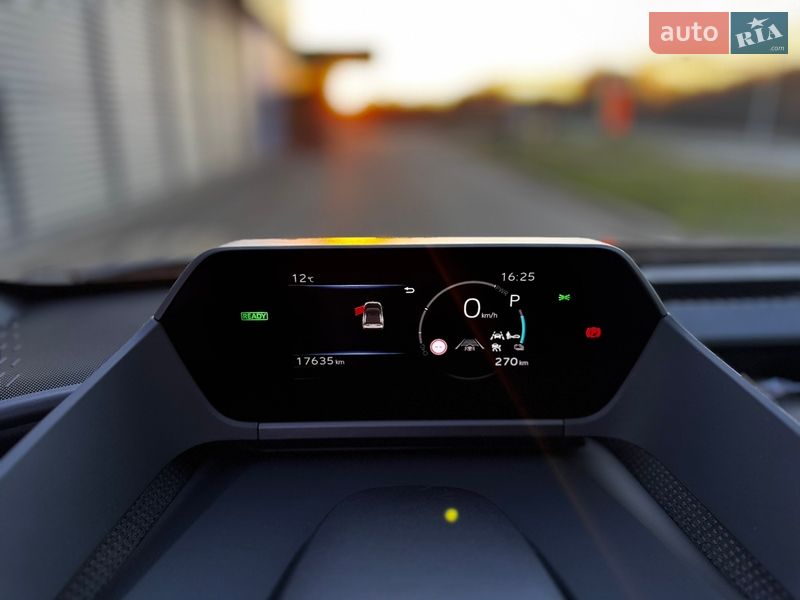 Внедорожник / Кроссовер Toyota bZ4X 2022 в Харькове