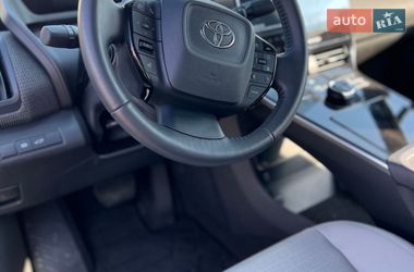 Внедорожник / Кроссовер Toyota bZ4X 2022 в Харькове