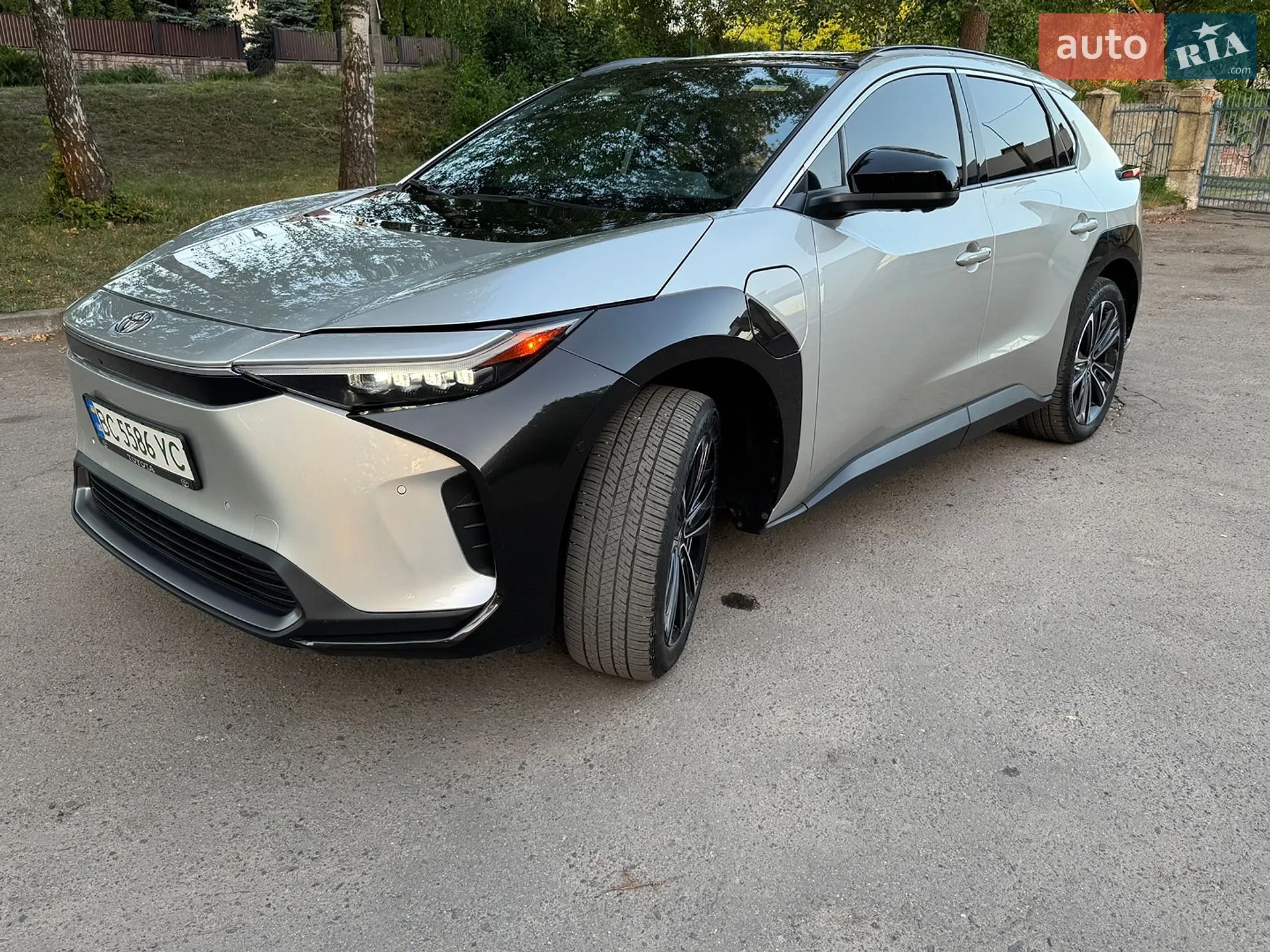 2024 Toyota bZ4X - мініатюра 2