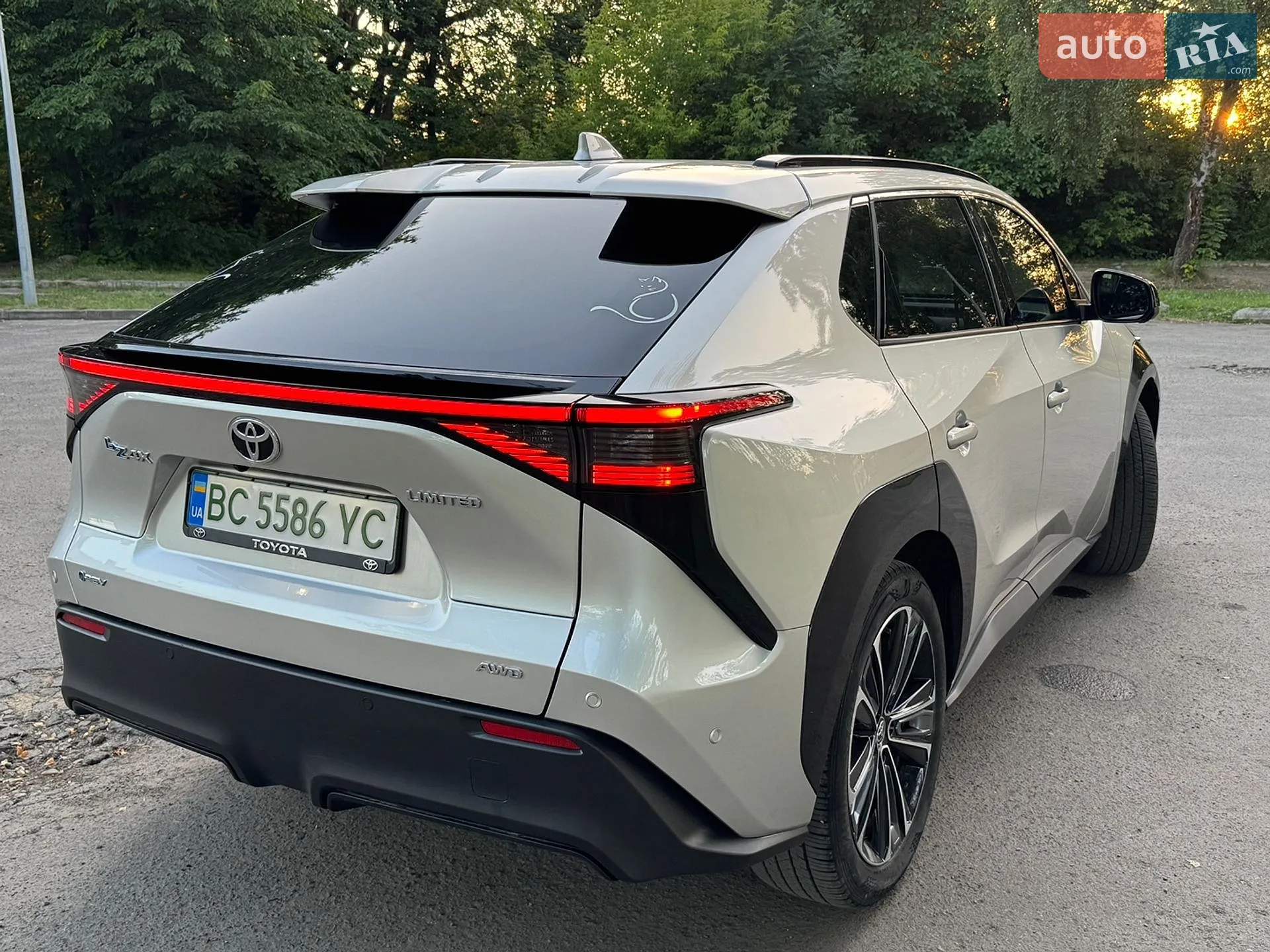 2024 Toyota bZ4X - мініатюра 7