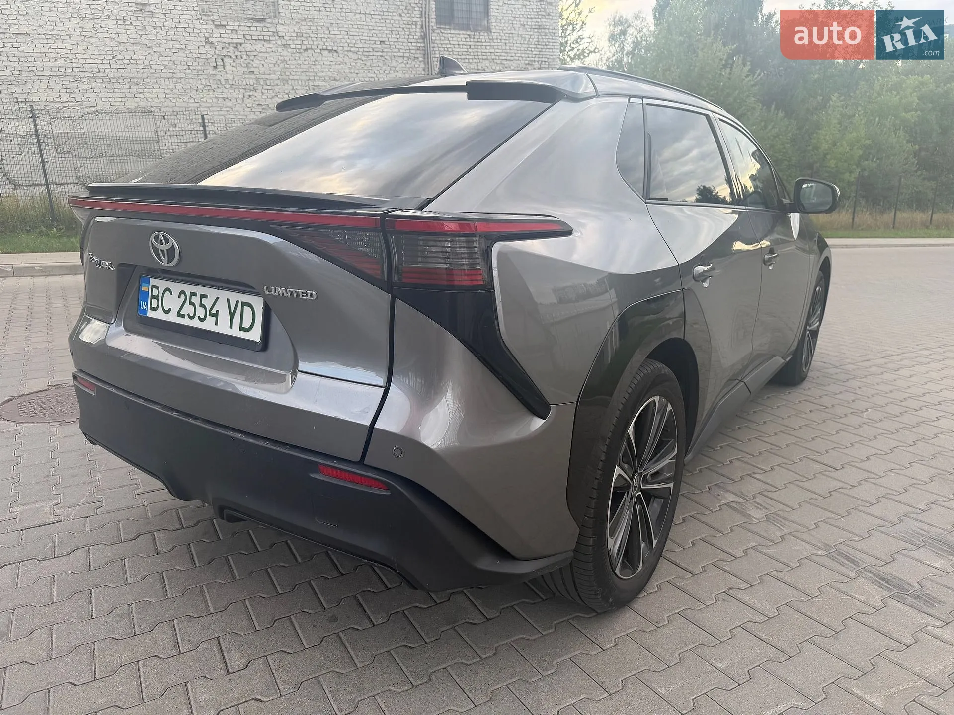 2023 Toyota bZ4X - мініатюра 11