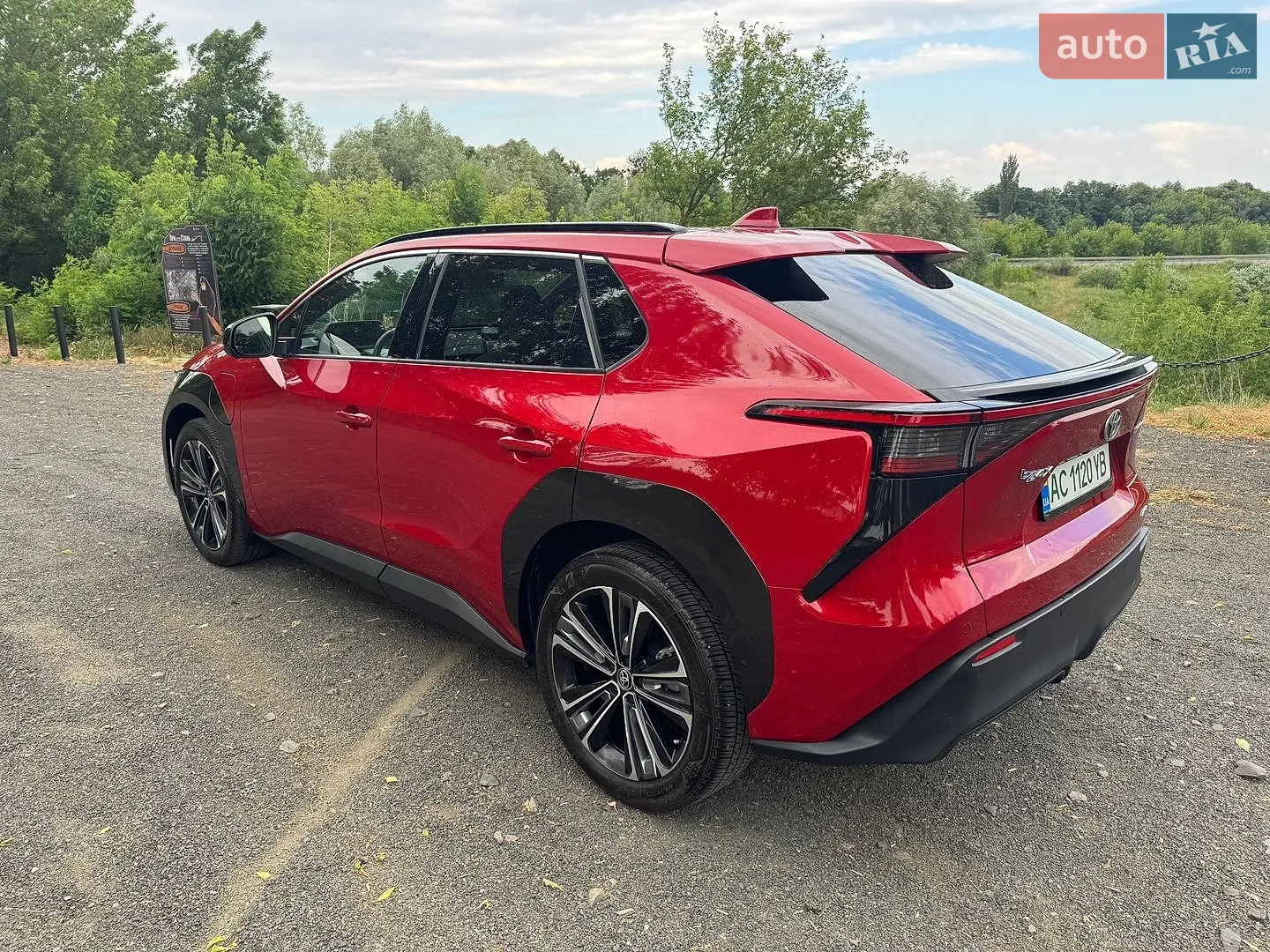 2023 Toyota bZ4X - мініатюра 6