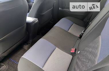 Позашляховик / Кросовер Toyota C-HR EV 2021 в 