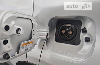 Позашляховик / Кросовер Toyota C-HR EV 2021 в 