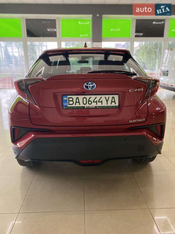 Позашляховик / Кросовер Toyota C-HR EV 2020 в Кропивницькому фото 6 Позашляховик / Кросовер Toyota C-HR EV 2020 в Кропивницькому