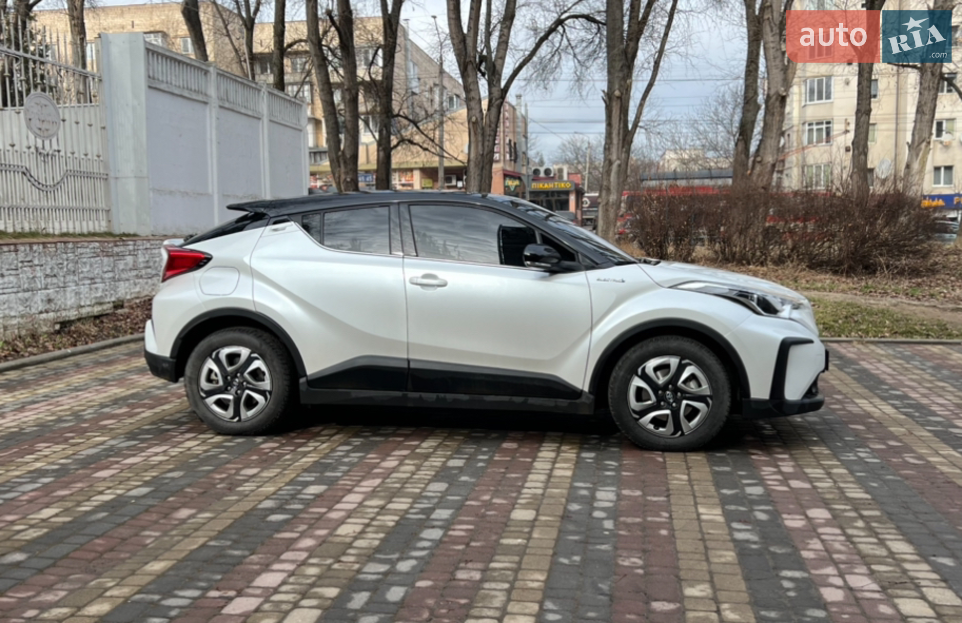 2022 Toyota C-HR - мініатюра 12