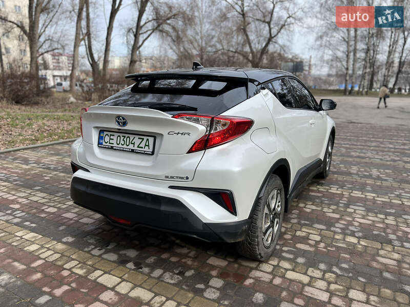 Внедорожник / Кроссовер Toyota C-HR EV 2022 в Черновцах фото 15 Внедорожник / Кроссовер Toyota C-HR EV 2022 в Черновцах