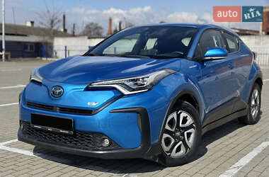 Внедорожник / Кроссовер Toyota C-HR EV 2020 в Тернополе