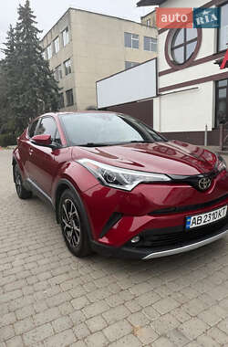 Внедорожник / Кроссовер Toyota C-HR EV 2019 в Могилев-Подольске